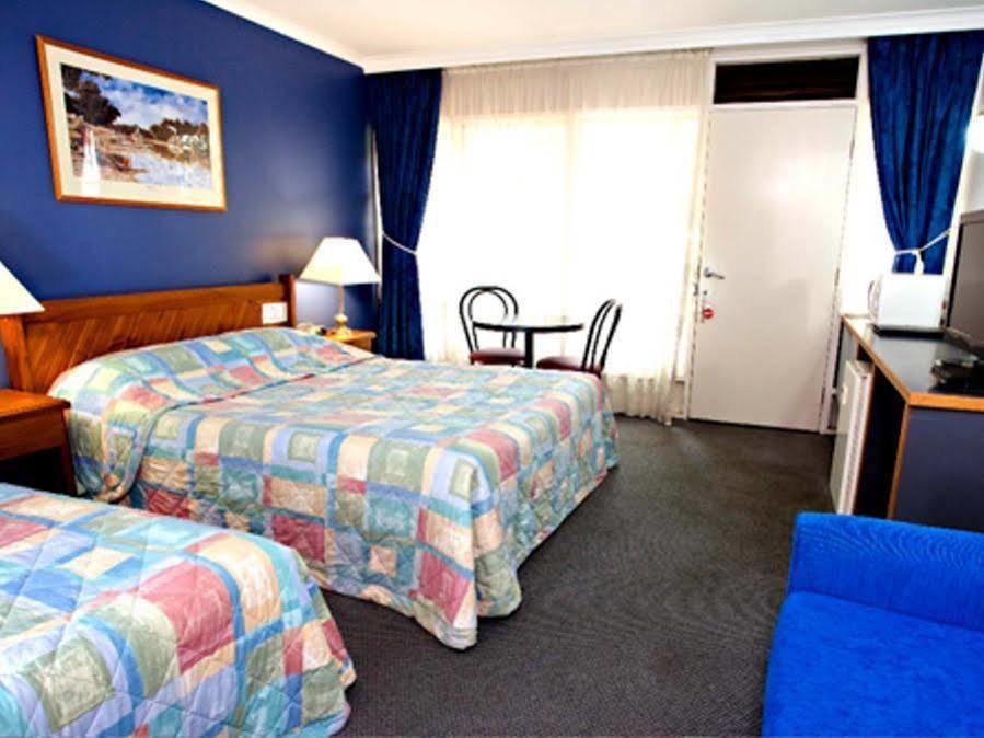 The River Boat Hotel - Echuca Eksteriør billede